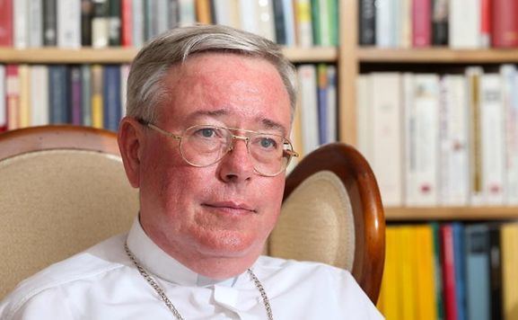 Jean-Claude Hollerich Luxemburger Wort Archbishop39s appeal to house asylum