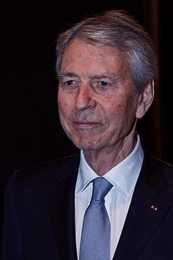 Jean-Claude Narcy httpsuploadwikimediaorgwikipediacommonsthu