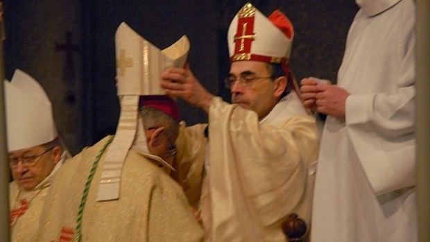 Jean-Pierre Batut Retour sur lordination de Mgr JeanPierre Batut glise catholique
