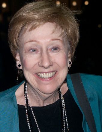 Jean Stapleton Jean Stapleton Dies at 90 39All in the Family39 Star