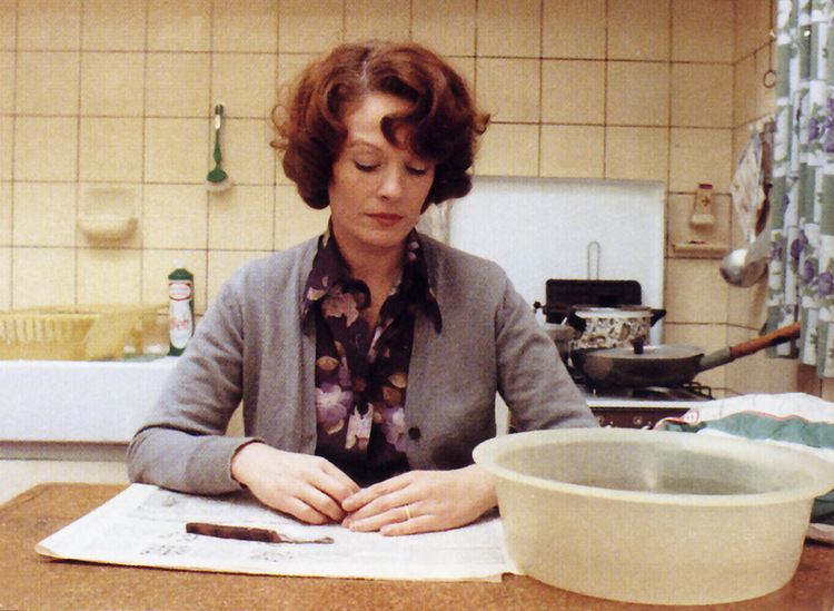 Jeanne Dielman, 23 quai du Commerce, 1080 Bruxelles 3quarksdaily The Humanists Chantal Akermans Jeanne Dielman 23