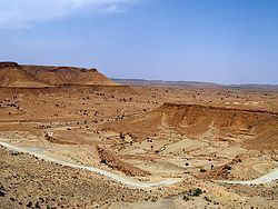 Jebel Dahar httpsuploadwikimediaorgwikipediacommonsthu