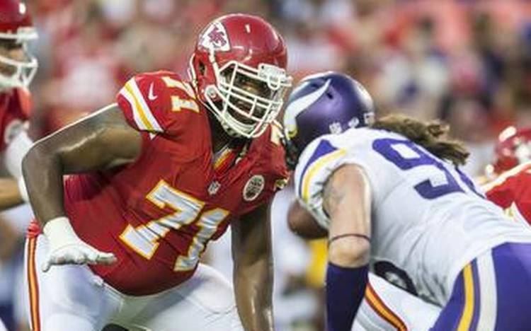 Jeff Allen (American football) Chiefs Jeff Allen accepts challenge of fortifying right tackle spot