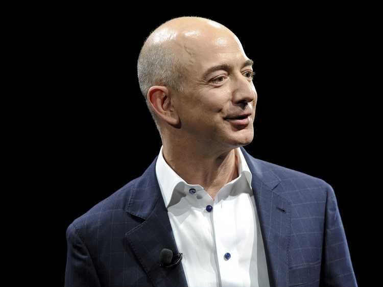 Jeff Bezos Things Amazon39s Jeff Bezos Tells Employees When He Gets
