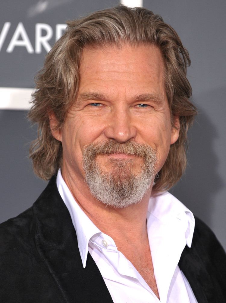 Jeff Bridges wwwhellomagazinecomimagenesprofilesjeffbridg