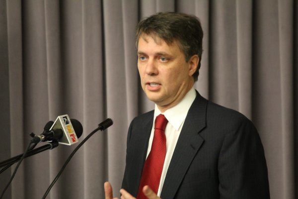 Jeff Colyer KanCare continuity of care period ends KHI News Service