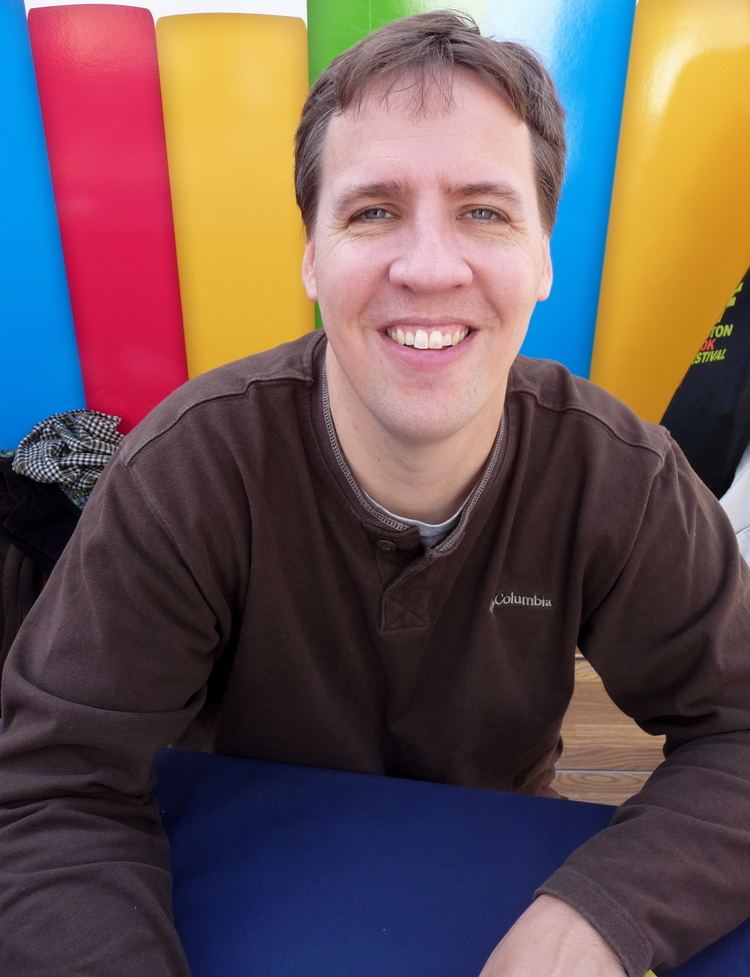 Jeff Kinney (author) Jeff Kinney Profile BioData Updates and Latest Pictures