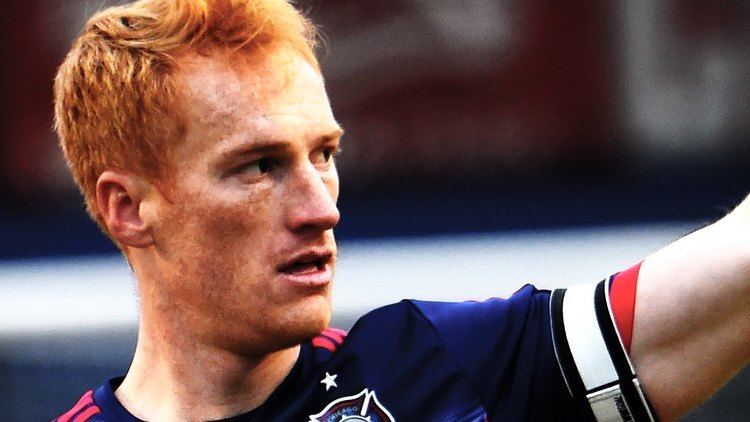 Jeff Larentowicz PK GOAL Jeff Larentowicz outwits Nick Rimando Chicago