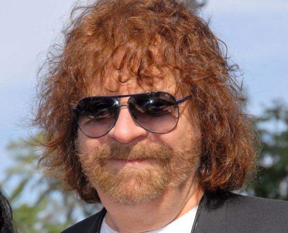 Jeff Lynne ELO39s Jeff Lynne receives star on Hollywood Walk Of Fame