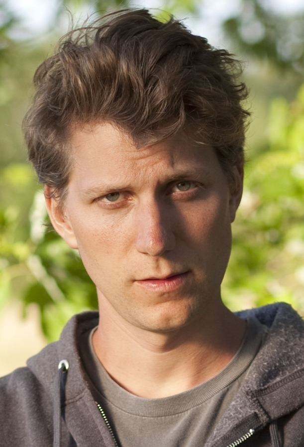 Jeff Nichols Take Shelter director Jeff Nichols blackfilmcomread