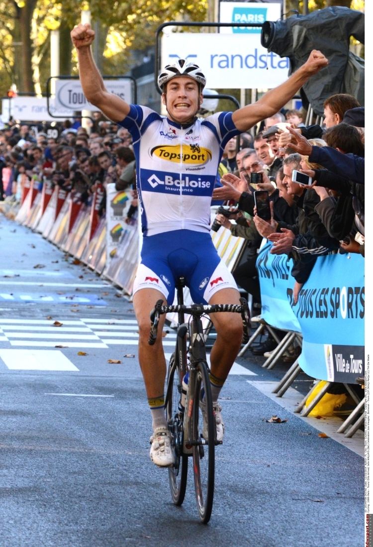 Jelle Wallays Snelle Jelle wint ParijsTours Eddy Merckx Cycles