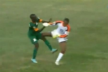 Jemal Tassew Video Ethiopia goalie Jemal Tassew sent off after