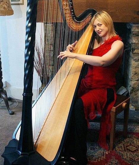 Jemima Phillips Former Royal harpist faces trial over burgling four houses