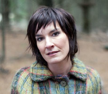 Jen Cloher mediamusicfeedscomaufilesjencloherjpg