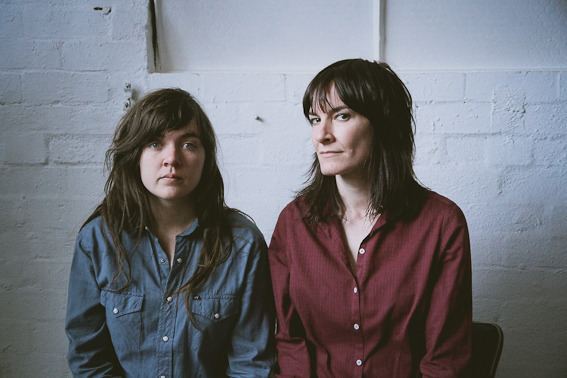 Jen Cloher Jen Cloher amp Courtney Barnett A couple of weeks