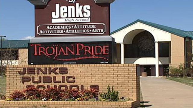 Jenks High School Lockdown Lifted At Jenks High School NewsOn6com Tulsa OK