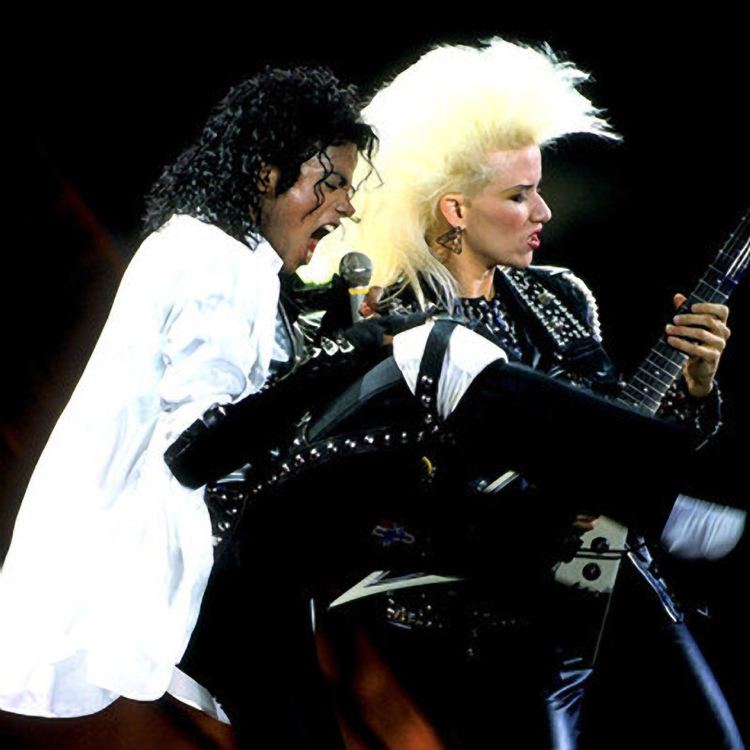 Jennifer Batten Michael Jackson tribute show Moonwalker