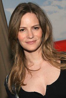 Jennifer Jason Leigh iamediaimdbcomimagesMMV5BMTU1MzU2NTg0Nl5BMl5