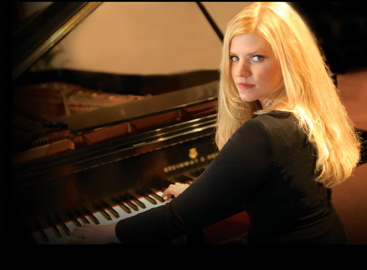 Jennifer Thomas (pianist) Jennifer Thomas Mormon Music