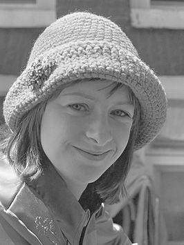 Jennifer Willems httpsuploadwikimediaorgwikipediacommonsthu