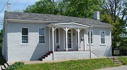 Jennings-Salter House httpsuploadwikimediaorgwikipediacommonsthu