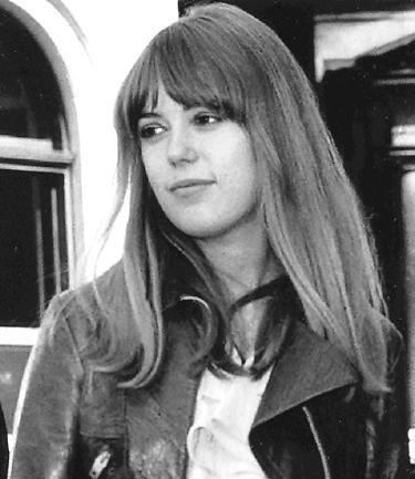 Jenny Boyd 1bpblogspotcomFEQTqcsINe8TUuEAWzdIAAAAAAA