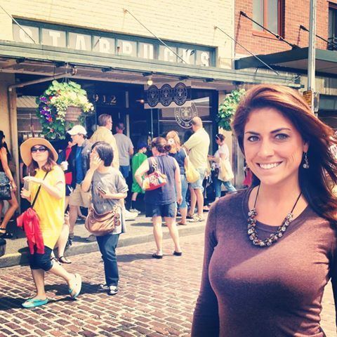 Jenny Dell CBS Jenny Dell demoted from NFL to College Football