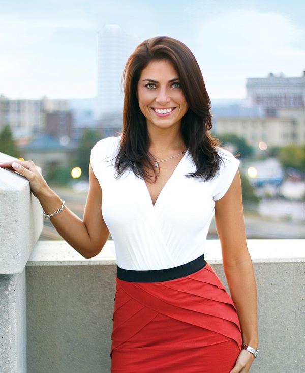 Jenny Dell Interview with NESN Red Sox Reporter Jenny Dell