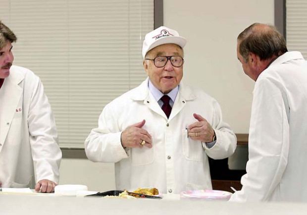 Jeno Paulucci Founder of Jenos best known for pizza rolls dies four days after
