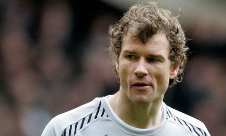 Jens Lehmann Manchester City are 39very very boring39 to watch says