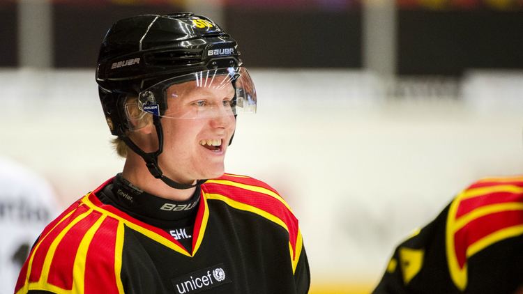 Jens Lööke Bryns lnar ut JVMspelaren till Almtuna Hockeysverige