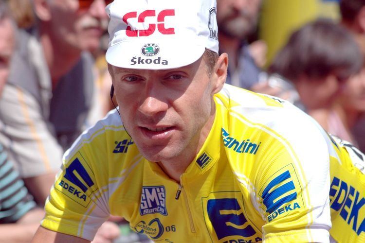 Jens Voigt 43YearOld German Cyclist Jens Voigt Breaks World Hour
