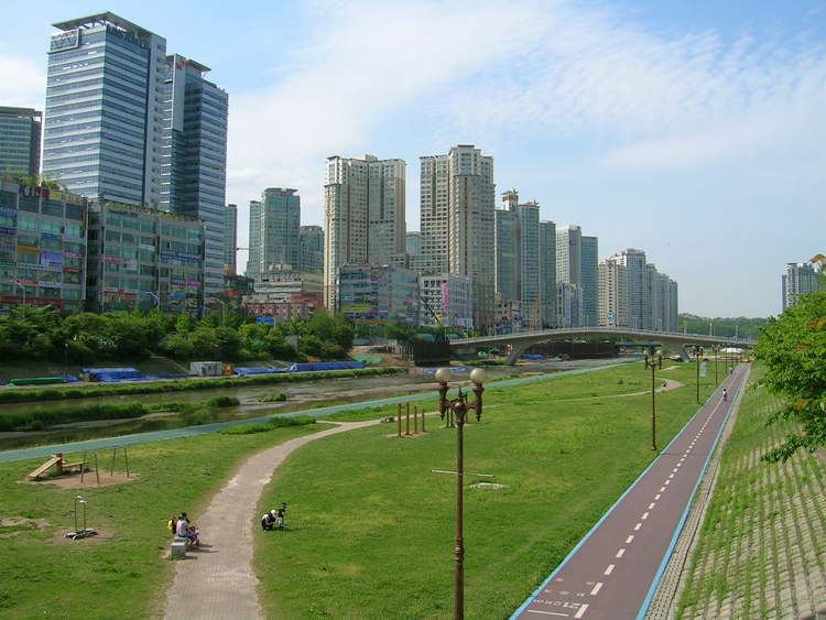 Jeongja-dong