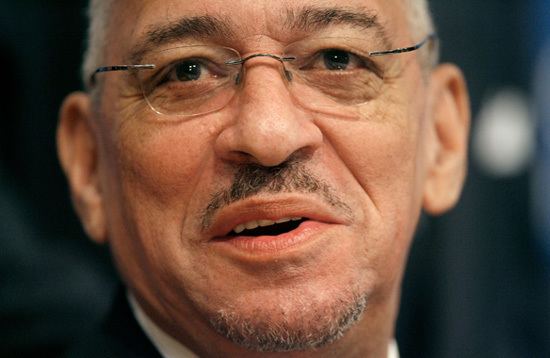 Jeremiah Wright Obama and Jeremiah Wright Why a Pulled Ad Does Not Mean a