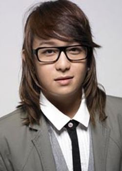 Jeremy Chan in long hair