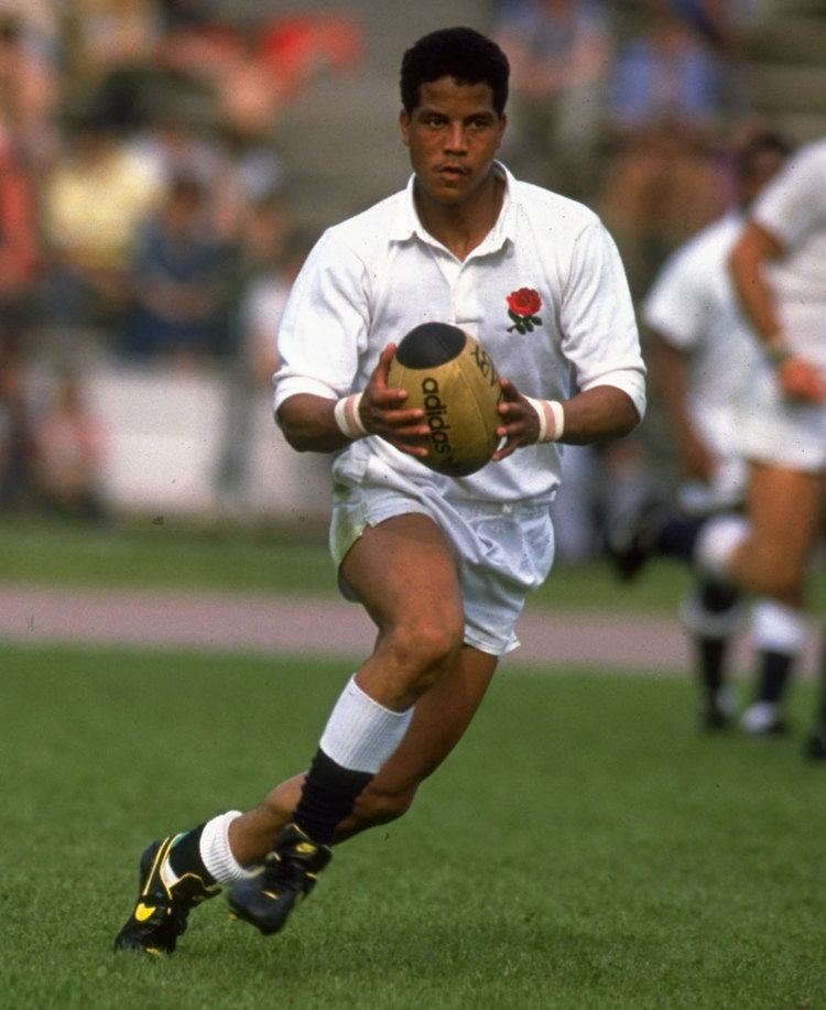 Jeremy Guscott Jeremy Guscott carries the ball forward Rugby Union
