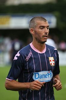 Jerome Leroy (footballer) httpsuploadwikimediaorgwikipediacommonsthu