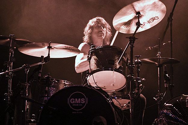 Jerry Gaskill King39s X Drummer Jerry Gaskill Hospitalized After Heart Attack
