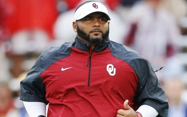 Jerry Montgomery Oklahoma coDC Jerry Montgomery leaves for NFL coaching