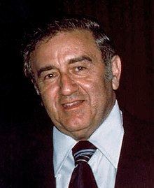 Jerry Siegel httpsuploadwikimediaorgwikipediacommonsthu