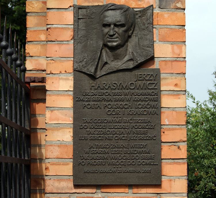 Jerzy Harasymowicz FileJerzy Harasymowicz polish poetCommemorative plaque Salwator