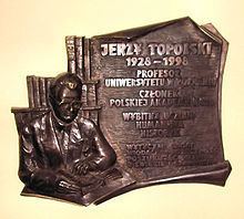 Jerzy Topolski httpsuploadwikimediaorgwikipediacommonsthu