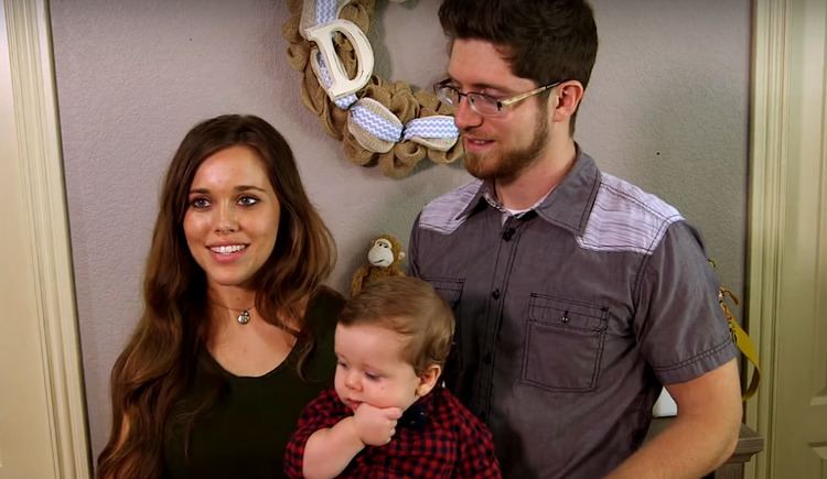 Jessa Duggar Seewald Jessa Duggar Seewald Says She39s Adopting Fans Say She39s Pregnant