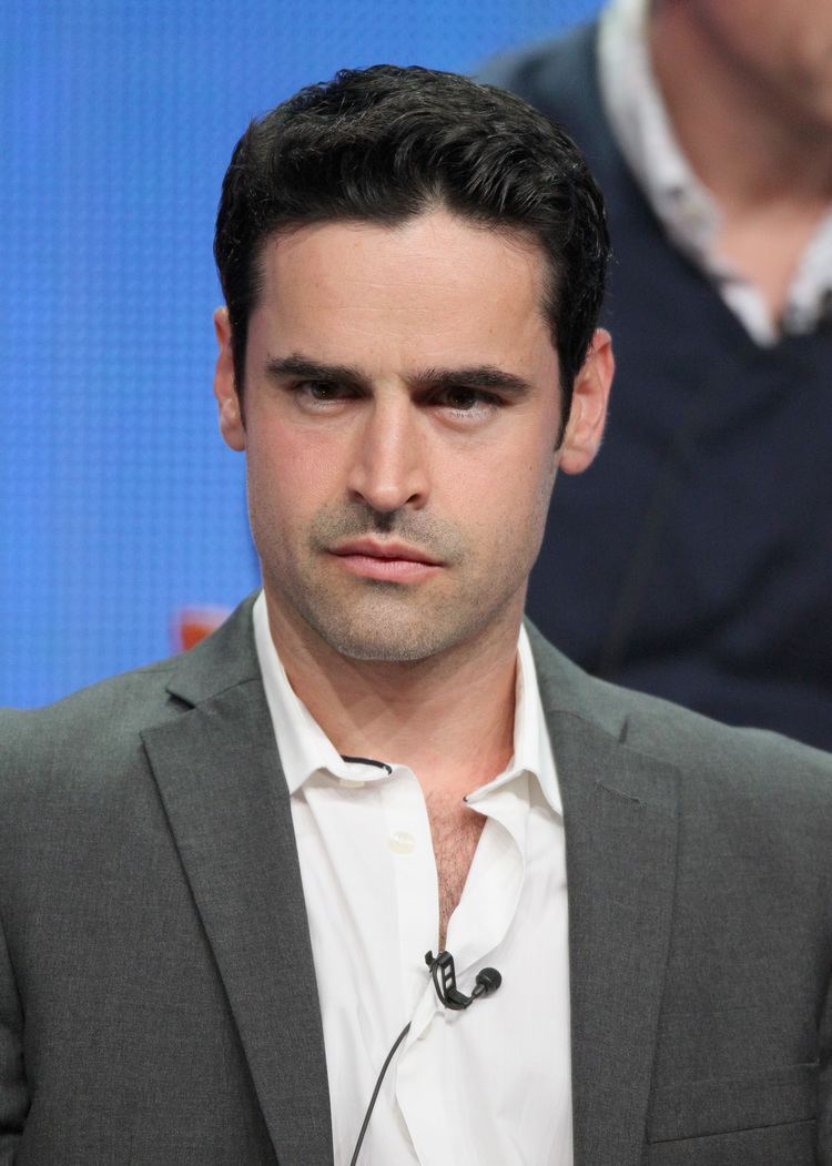 Jesse Bradford Jesse Bradford plays a single dad dealing with his ex39s