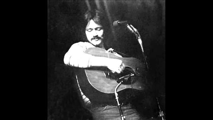 Jesse Colin Young Jesse Colin Young at Cargnie Hall NY 1975 Part 2 YouTube