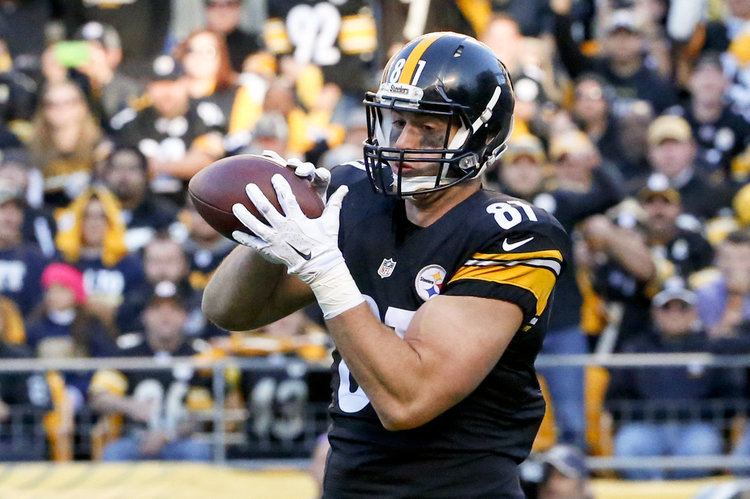 Jesse James (American football) Pittsburgh Steelers former PSUs Jesse James Its a new TE room