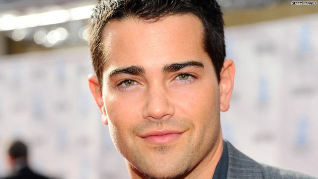 Jesse Metcalfe Jesse Metcalfe of 39Dallas39 talks rivalry amp racing HLNtvcom