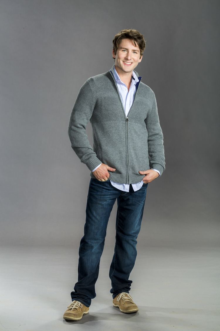 Jesse Moss (actor) Jesse Moss as Nathan in A Gift of Miracles Hallmark Movies