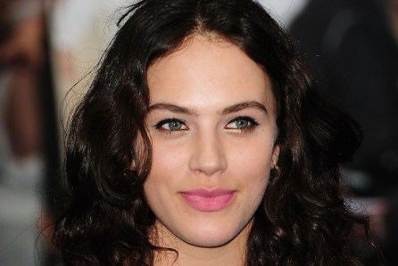 Jessica Brown Jessica Brown Findlay Tom Wilkinson Board 39This Beautiful