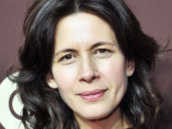 Jessica Hecht d2npu017ljjudecloudfrontnetimagescustomw3502